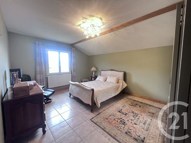 maison à louer - 5 pièces - 129.72 m2 - PRUZILLY - 71 - BOURGOGNE - Century 21 Coquillat Immobilier