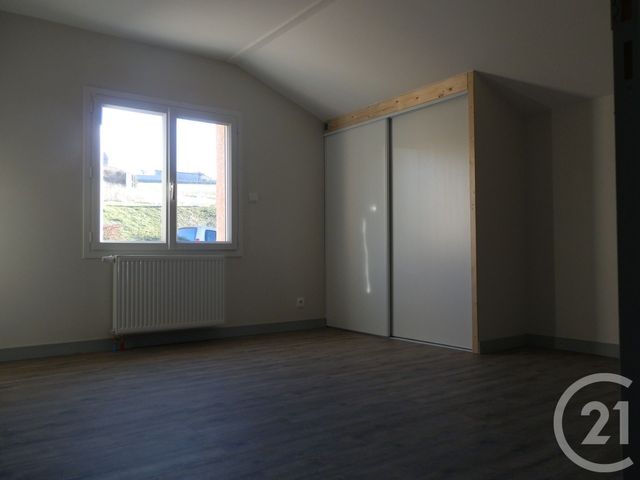 maison à louer - 4 pièces - 120.87 m2 - PRUZILLY - 71 - BOURGOGNE - Century 21 Coquillat Immobilier