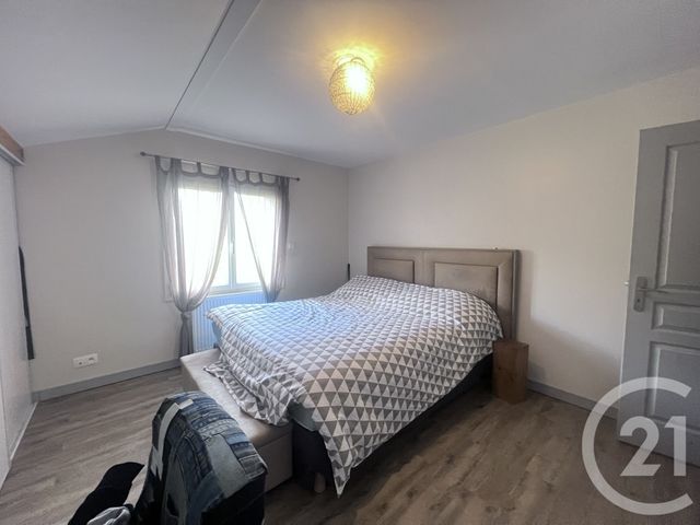 maison à louer - 4 pièces - 120.87 m2 - PRUZILLY - 71 - BOURGOGNE - Century 21 Coquillat Immobilier