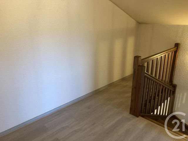 Appartement F3 à louer - 3 pièces - 59.85 m2 - CERCIE - 69 - RHONE-ALPES - Century 21 Coquillat Immobilier
