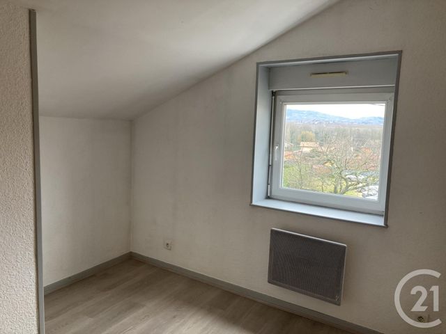 Appartement F3 à louer - 3 pièces - 59.85 m2 - CERCIE - 69 - RHONE-ALPES - Century 21 Coquillat Immobilier