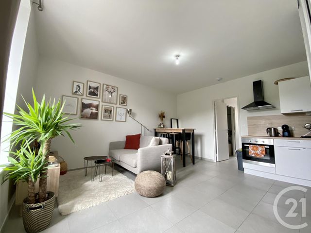 appartement - ST ETIENNE DES OULLIERES - 69