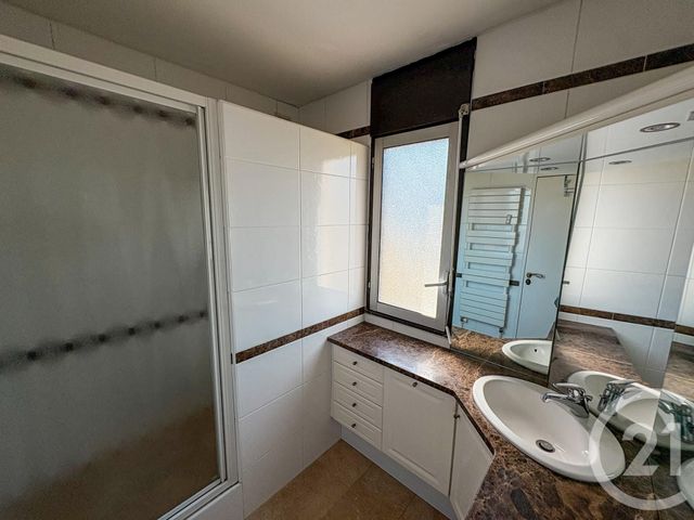 Appartement F3 à vendre - 3 pièces - 66.01 m2 - BELLEVILLE - 69 - RHONE-ALPES - Century 21 Coquillat Immobilier
