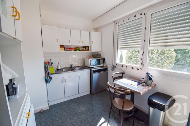 Appartement F3 à vendre - 3 pièces - 66.0 m2 - BELLEVILLE - 69 - RHONE-ALPES - Century 21 Coquillat Immobilier