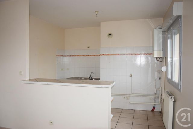 Appartement F4 à louer - 4 pièces - 93.79 m2 - BELLEVILLE - 69 - RHONE-ALPES - Century 21 Coquillat Immobilier