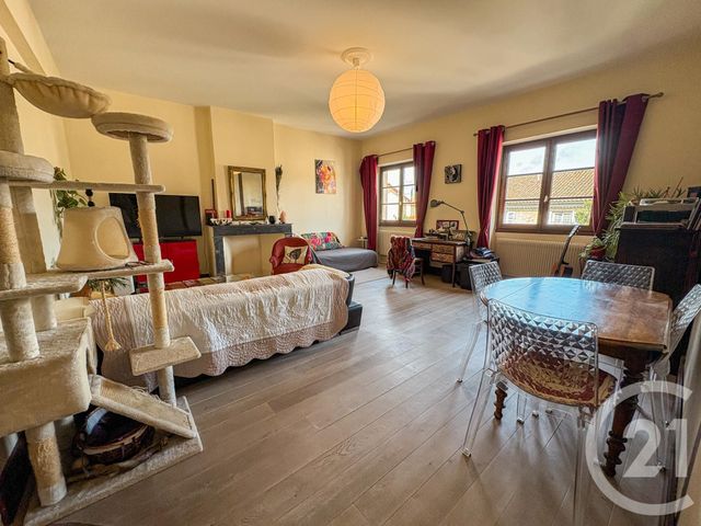 Appartement F3 à vendre - 5 pièces - 90.26 m2 - VILLEFRANCHE SUR SAONE - 69 - RHONE-ALPES - Century 21 Coquillat Immobilier