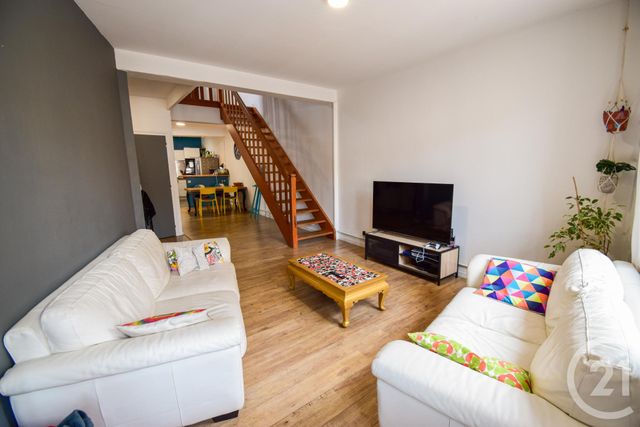 Appartement F4 à vendre - 4 pièces - 109.96 m2 - THOISSEY - 01 - RHONE-ALPES - Century 21 Coquillat Immobilier