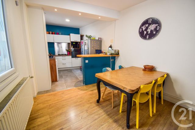 Appartement F4 à vendre - 4 pièces - 109.96 m2 - THOISSEY - 01 - RHONE-ALPES - Century 21 Coquillat Immobilier