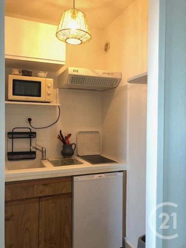 Appartement Studio à louer - 1 pièce - 23.35 m2 - MACON - 71 - BOURGOGNE - Century 21 Coquillat Immobilier