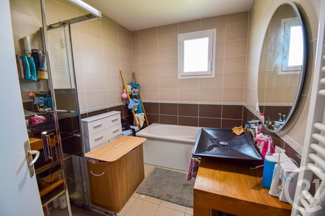 maison à vendre - 5 pièces - 91.69 m2 - GENOUILLEUX - 01 - RHONE-ALPES - Century 21 Coquillat Immobilier
