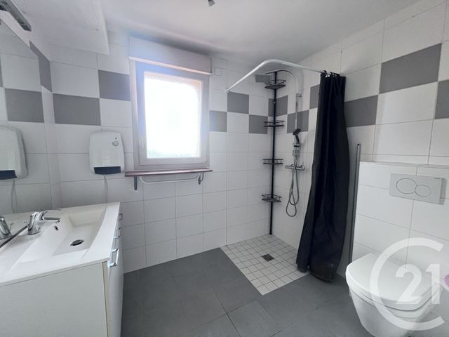 Appartement T3 à louer - 3 pièces - 70.0 m2 - JULLIE - 69 - RHONE-ALPES - Century 21 Coquillat Immobilier