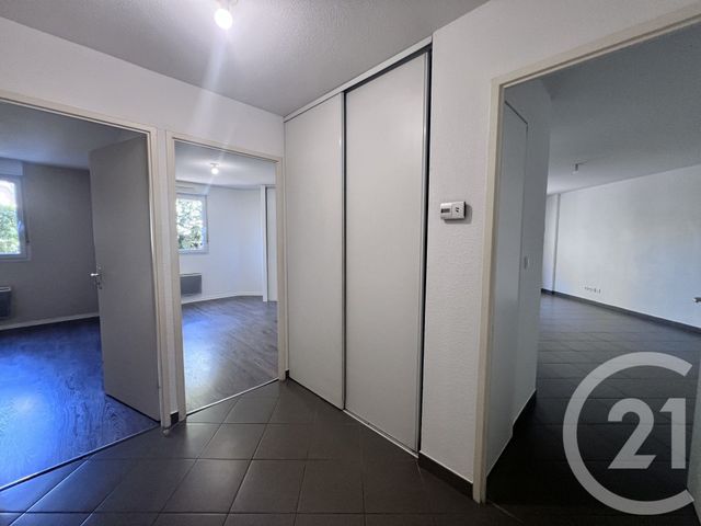 Appartement T3 à louer - 3 pièces - 62.0 m2 - BELLEVILLE - 69 - RHONE-ALPES - Century 21 Coquillat Immobilier