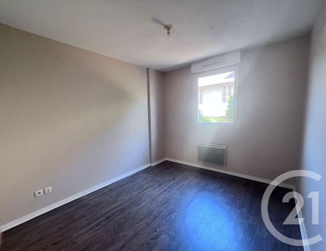 Appartement T3 à louer - 3 pièces - 62.0 m2 - BELLEVILLE - 69 - RHONE-ALPES - Century 21 Coquillat Immobilier