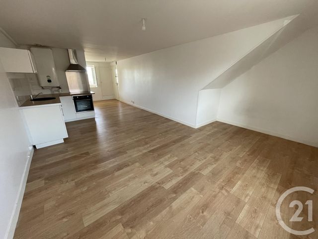 Appartement F1 à louer - 1 pièce - 36.43 m2 - CHARNAY LES MACON - 71 - BOURGOGNE - Century 21 Coquillat Immobilier