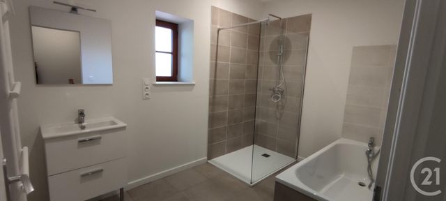 maison à louer - 5 pièces - 132.85 m2 - ST ETIENNE DES OULLIERES - 69 - RHONE-ALPES - Century 21 Coquillat Immobilier