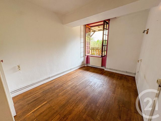 Appartement à vendre - 2 pièces - 32.79 m2 - BELLEVILLE - 69 - RHONE-ALPES - Century 21 Coquillat Immobilier