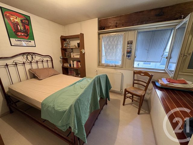 Appartement F2 à louer - 2 pièces - 54.52 m2 - BELLEVILLE - 69 - RHONE-ALPES - Century 21 Coquillat Immobilier