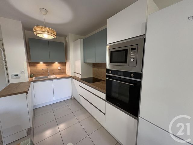 Appartement F2 à louer - 2 pièces - 43.62 m2 - BELLEVILLE - 69 - RHONE-ALPES - Century 21 Coquillat Immobilier