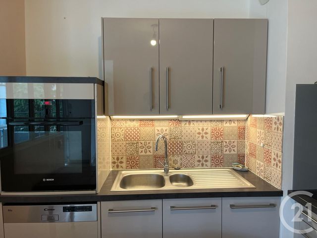 Appartement F4 à louer - 4 pièces - 81.61 m2 - VILLEFRANCHE SUR SAONE - 69 - RHONE-ALPES - Century 21 Coquillat Immobilier