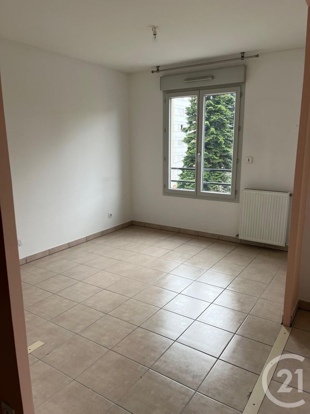 Appartement F4 à louer - 4 pièces - 81.61 m2 - VILLEFRANCHE SUR SAONE - 69 - RHONE-ALPES - Century 21 Coquillat Immobilier