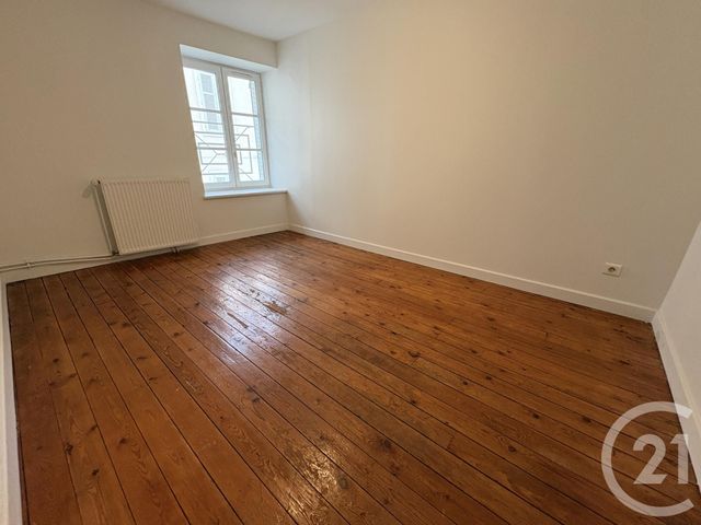 Appartement F4 à louer - 4 pièces - 78.55 m2 - BELLEVILLE - 69 - RHONE-ALPES - Century 21 Coquillat Immobilier