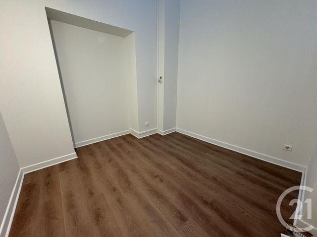 Appartement F4 à louer - 4 pièces - 78.55 m2 - BELLEVILLE - 69 - RHONE-ALPES - Century 21 Coquillat Immobilier