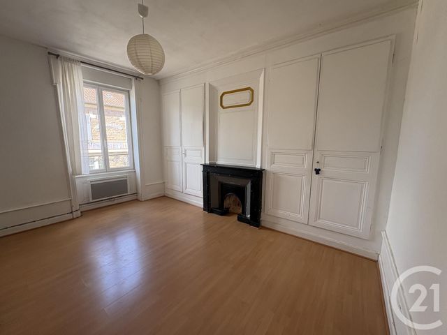Appartement F2 à louer - 2 pièces - 54.83 m2 - JULIENAS - 69 - RHONE-ALPES - Century 21 Coquillat Immobilier