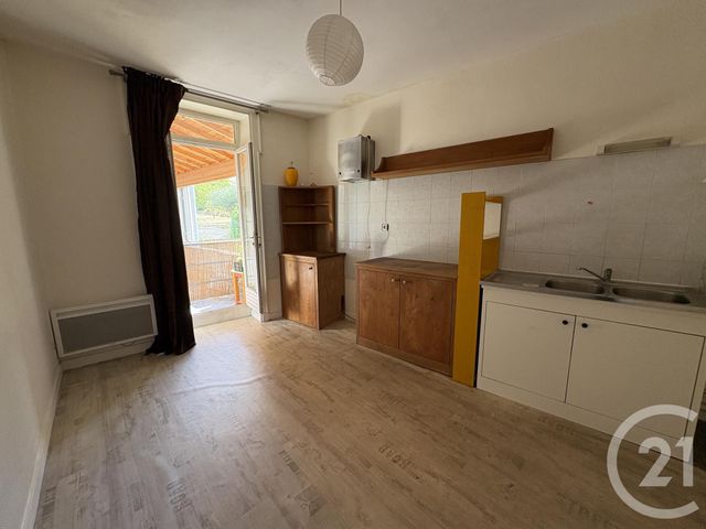 Appartement F2 à louer - 2 pièces - 54.83 m2 - JULIENAS - 69 - RHONE-ALPES - Century 21 Coquillat Immobilier