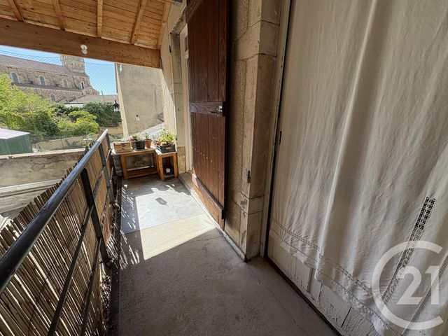 Appartement F2 à louer - 2 pièces - 54.83 m2 - JULIENAS - 69 - RHONE-ALPES - Century 21 Coquillat Immobilier