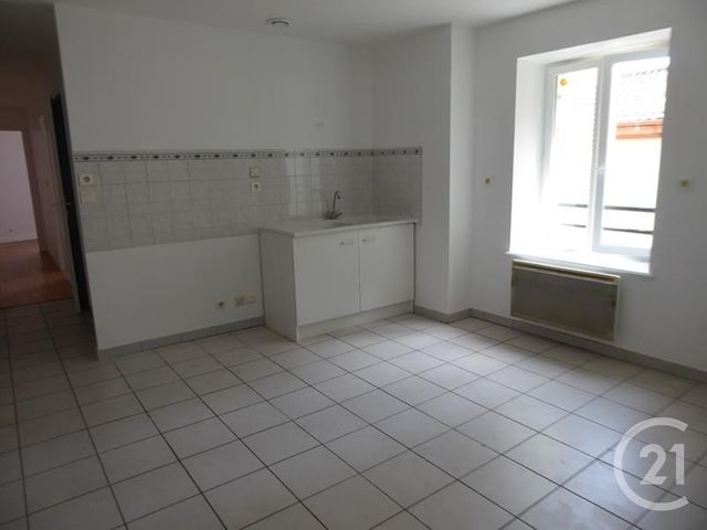 Appartement F4 à louer VILLIE MORGON